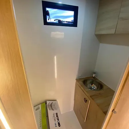 Renka Holidays And Caravans *